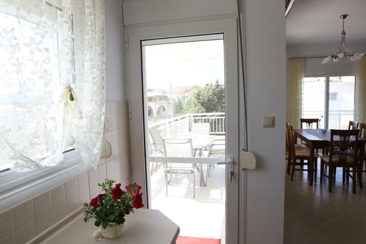 Despina Apartment Keramotí Esterno foto