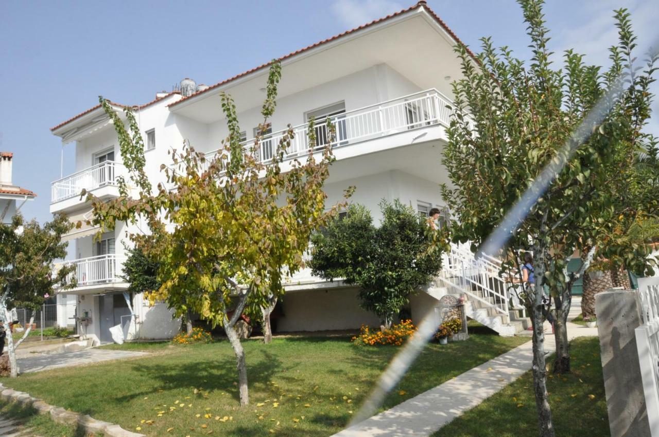 Despina Apartment Keramotí Esterno foto
