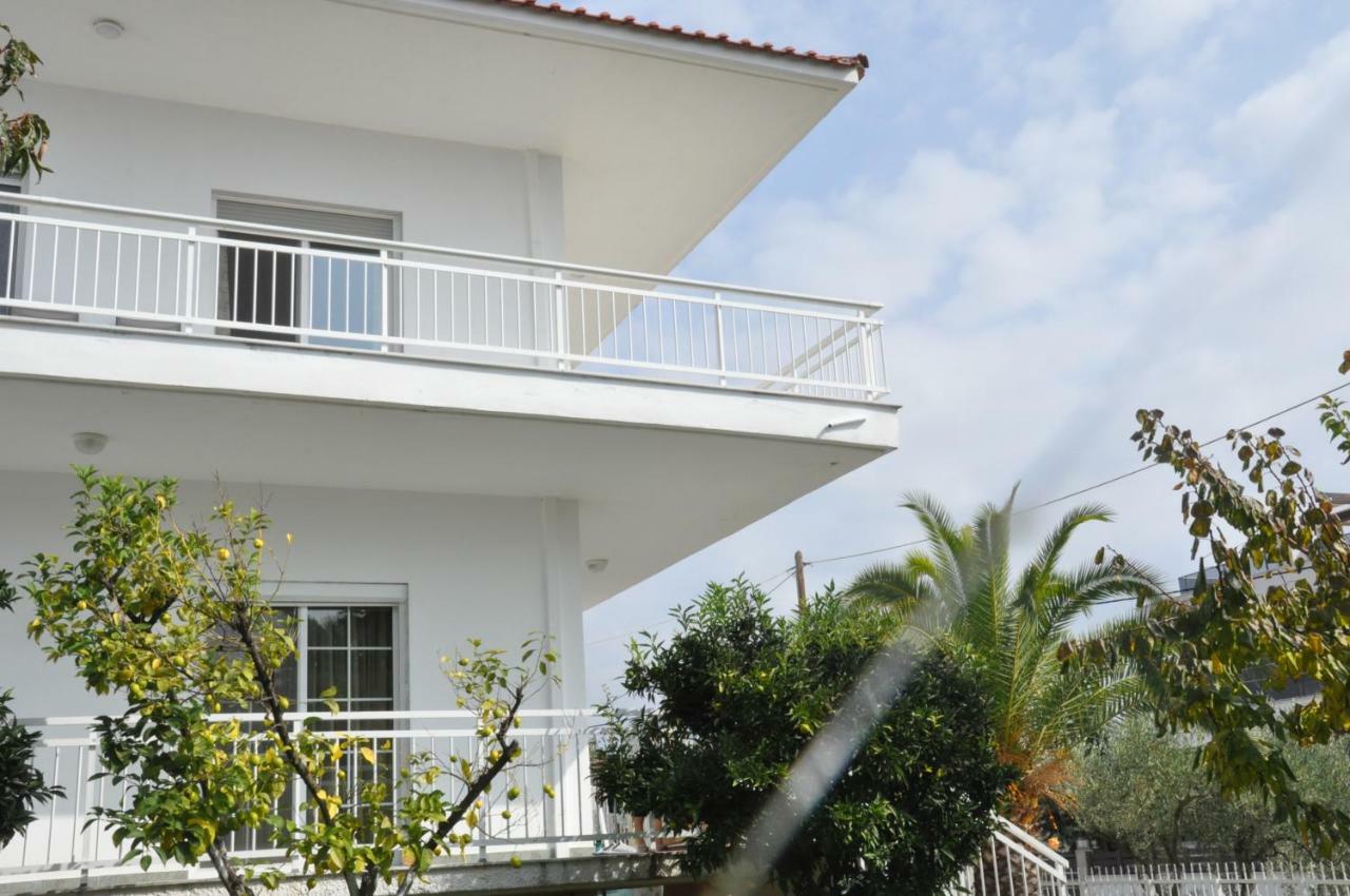 Despina Apartment Keramotí Esterno foto
