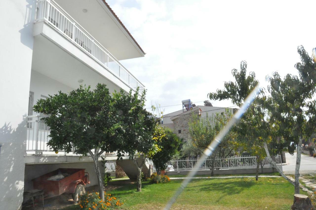 Despina Apartment Keramotí Esterno foto