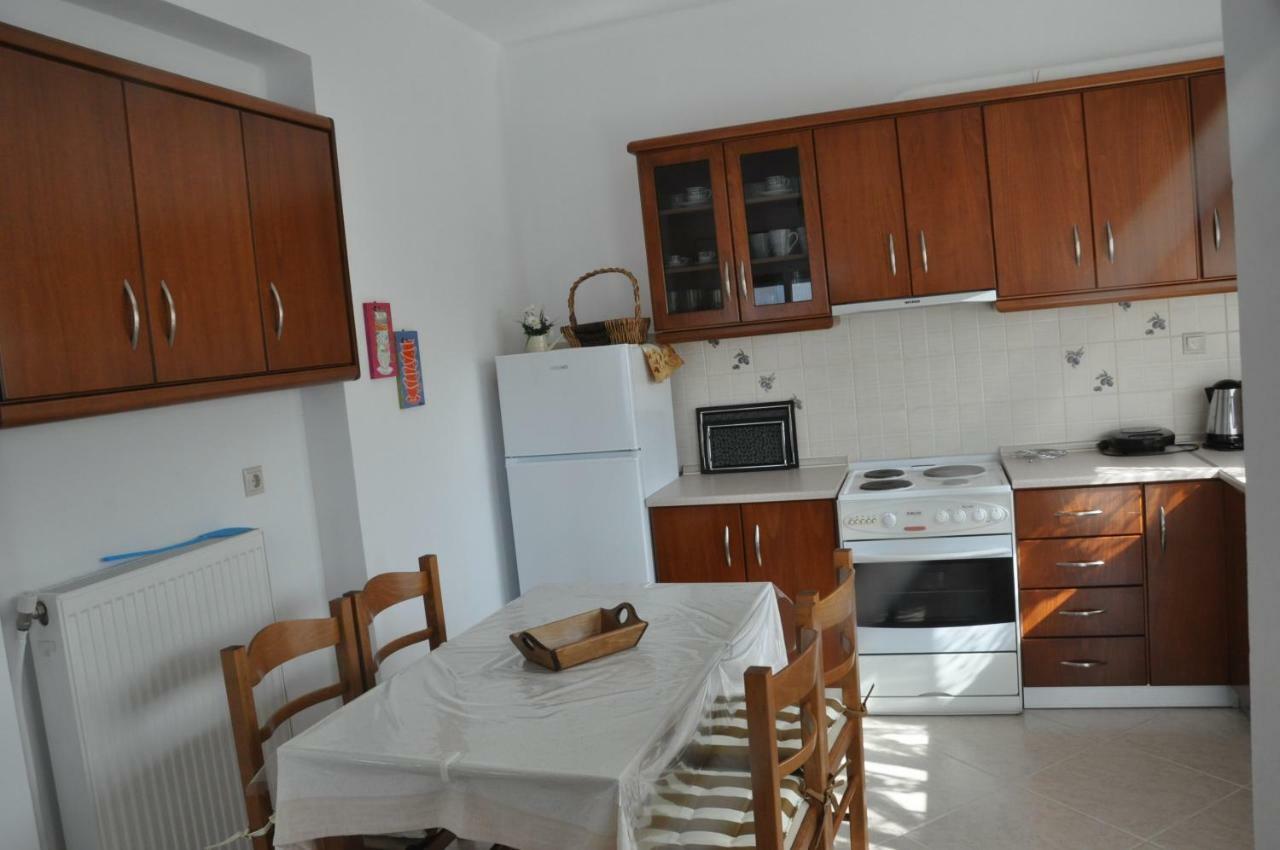 Despina Apartment Keramotí Esterno foto